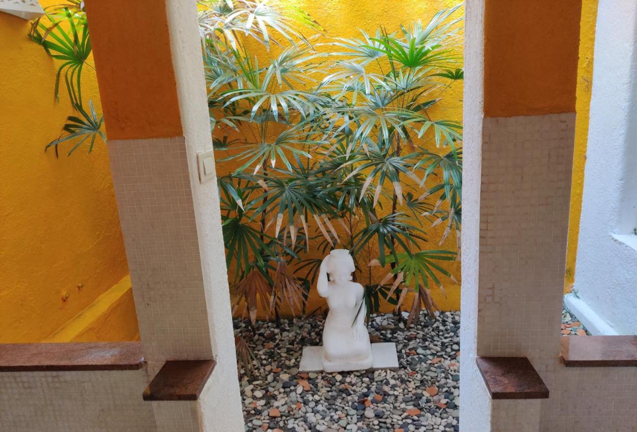 オーバー ザ ヒル リゾート Poovar エクステリア 写真